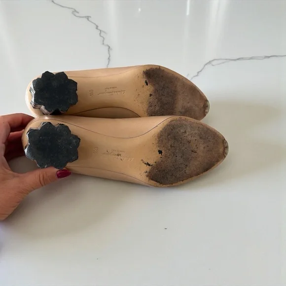 Salvatore Ferragamo Nude Leather Block Heel Pumps - Picture 8 of 12